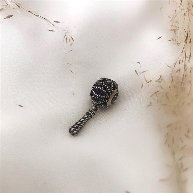 BERLOQUE PRATA 925 BOLA VAZADA COM FRANJA