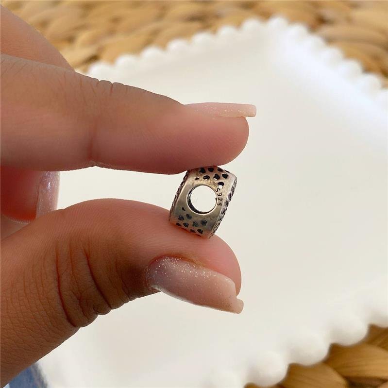 BERLOQUE PRATA 925 CIRCULO CRUZ COM PEDRA