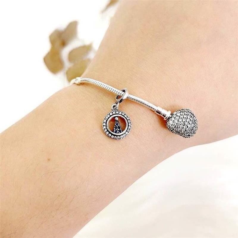 BERLOQUE PRATA 925 CÍRCULO NOSSA SENHORA CRAVEJADO