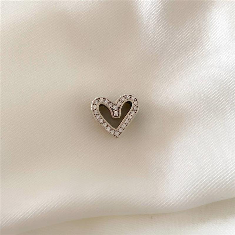 BERLOQUE PRATA 925 CORAÇÃO CRAVEJADO