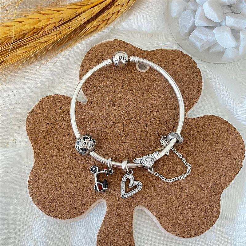 BERLOQUE PRATA 925 CORAÇÃO CRAVEJADO VAZADO