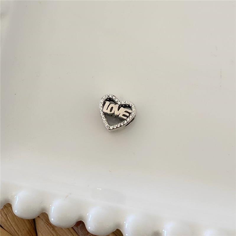 BERLOQUE PRATA 925 CORAÇÃO LOVE COM PEDRAS