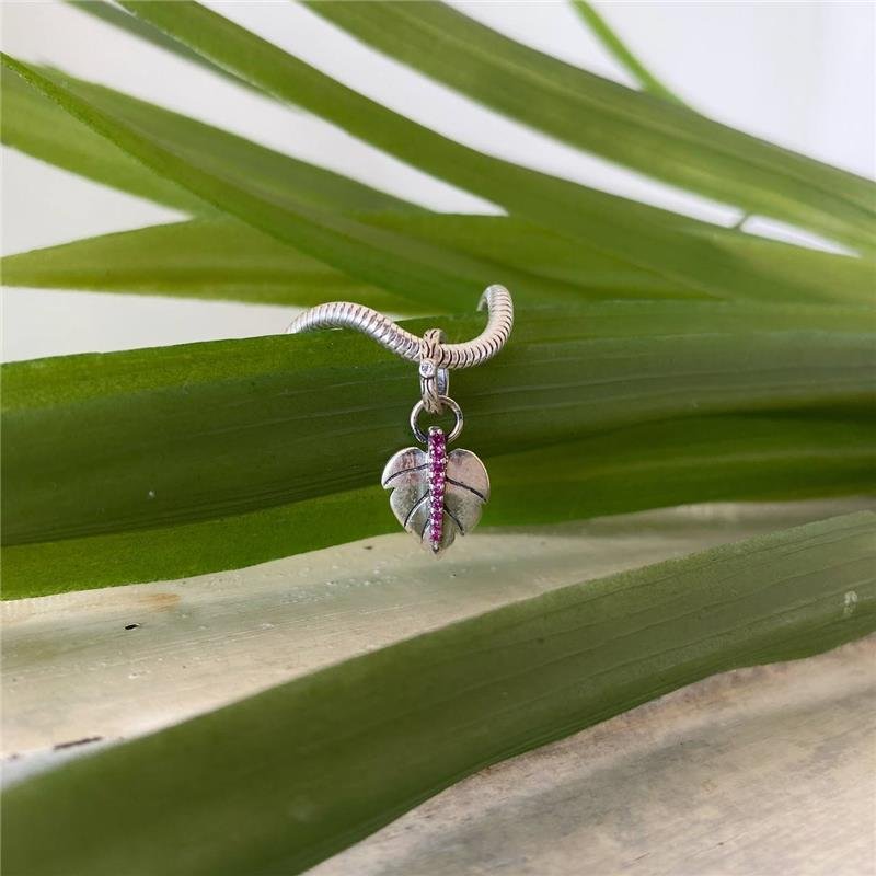 BERLOQUE PRATA 925 FOLHA COM PEDRA