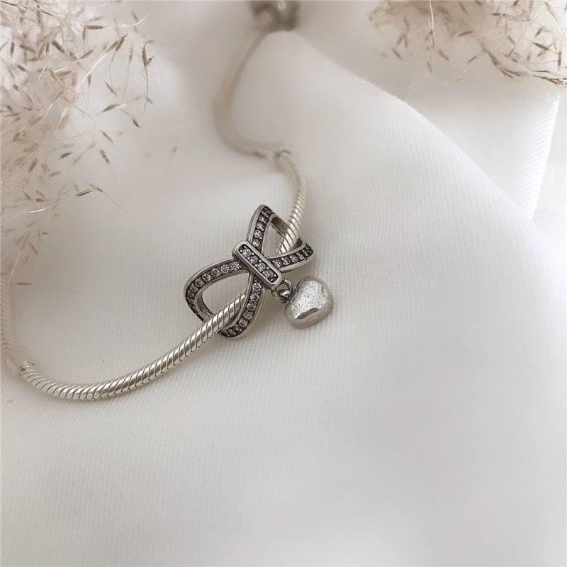 BERLOQUE PRATA 925 LAÇO COM CORAÇÃO