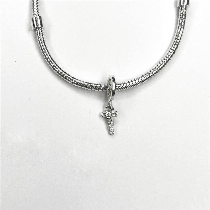 BERLOQUE PRATA 925 LETRAS CRAVEJADAS MICROZIRCÔNIAS