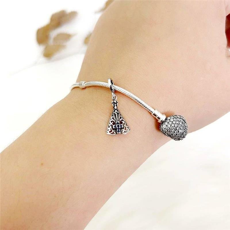 BERLOQUE PRATA 925 NOSSA SENHORA APARECIDA CRAVEJADA COM ZIRCÔNIA AZUL