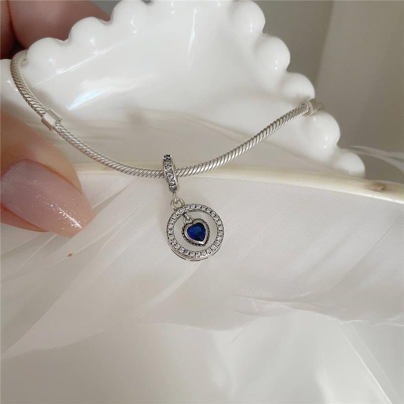 BERLOQUE PRATA 925 REDONDO CORAÇÃO NO MEIO