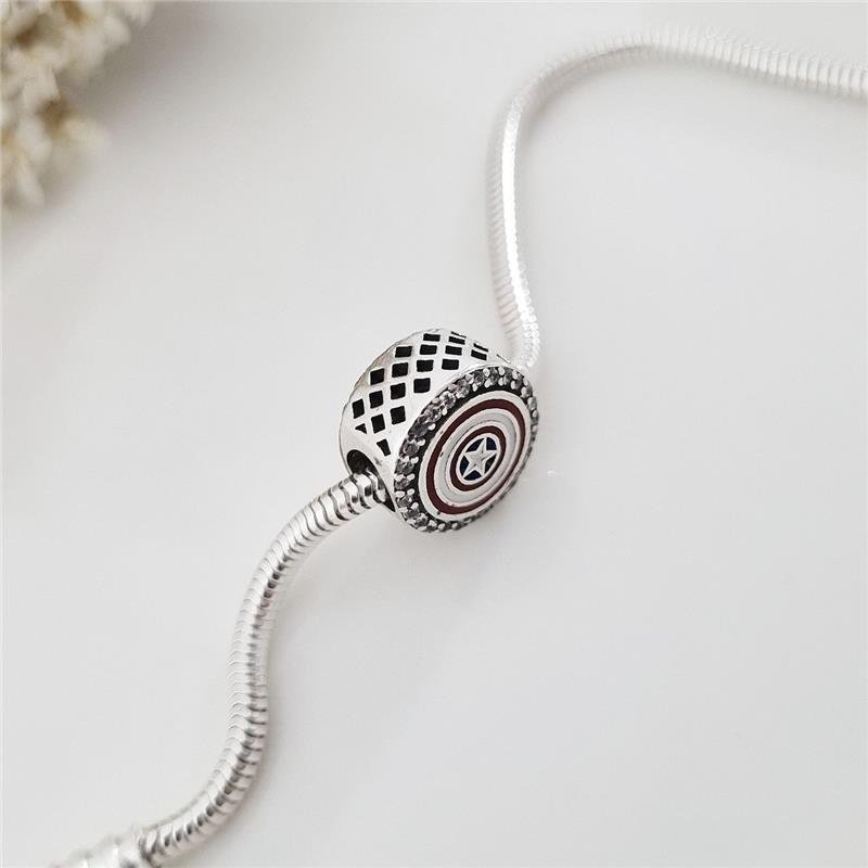 BERLOQUE PRATA 925 VINGADORES ESCUDO CAPITÃO AMERICA