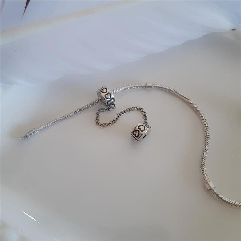 BERLOQUE TRAVA CORAÇÃO COM CORRENTE