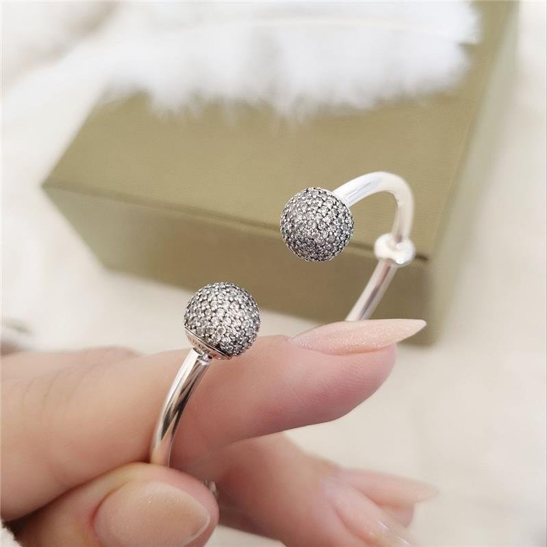 BRACELETE PRATA 925 ABERTO CRAVEJADO COM ZIRCÔNIA