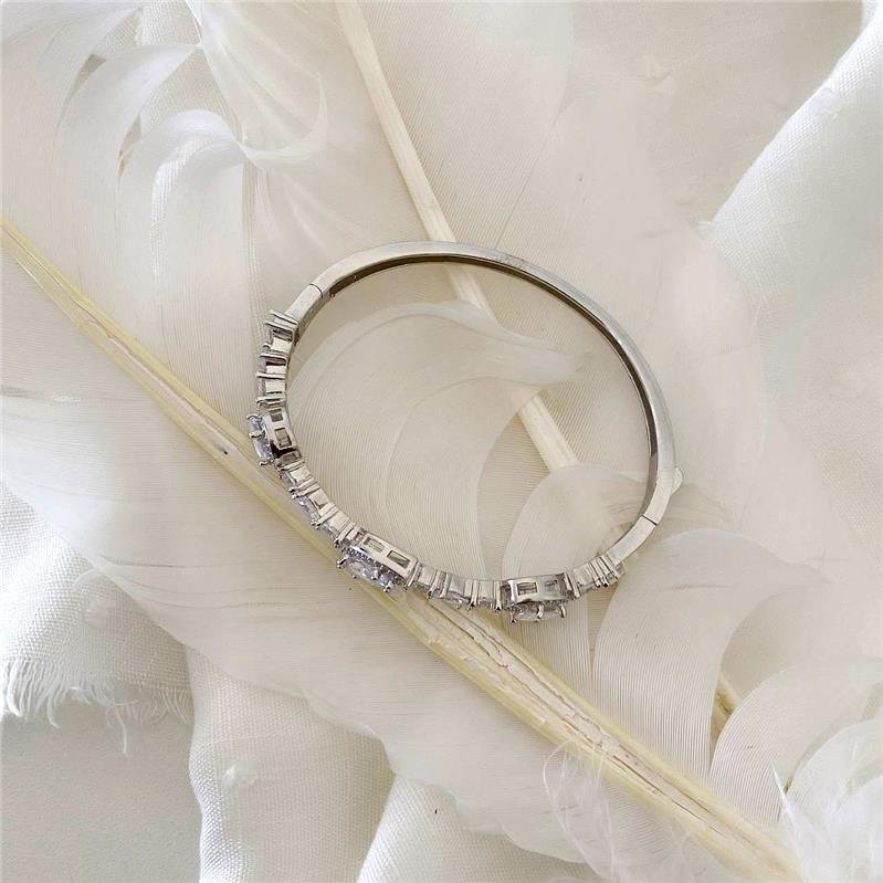 BRACELETE PRATA 925 COM PEDRAS ZIRCÔNIA