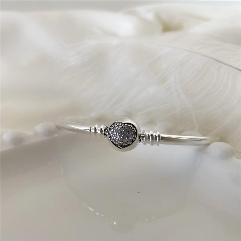 BRACELETE PRATA 925 FECHO REDONDO CORAÇÃO COM PEDRA