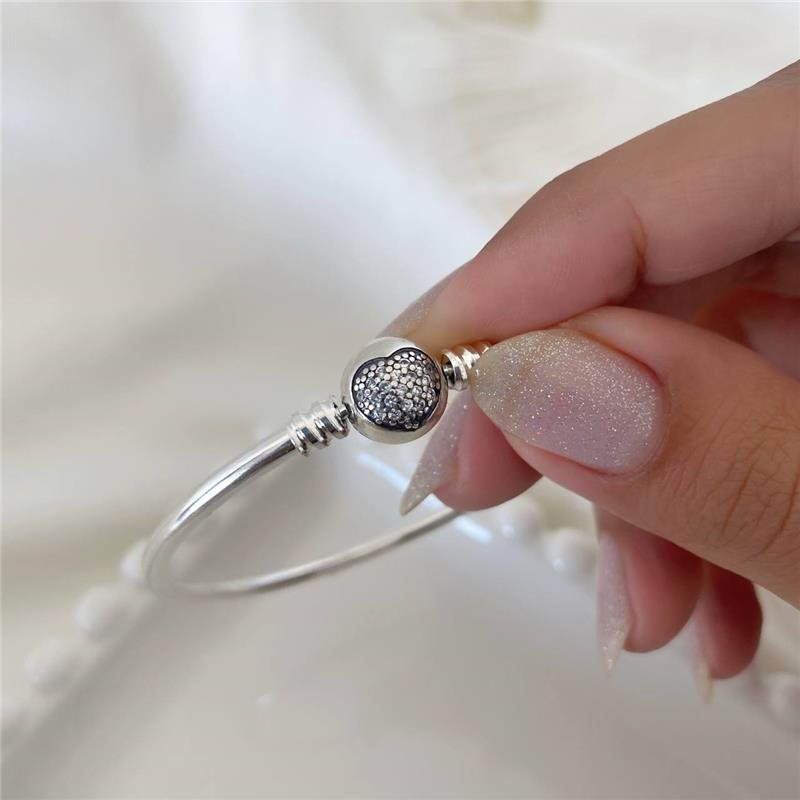 BRACELETE PRATA 925 FECHO REDONDO CORAÇÃO COM PEDRA