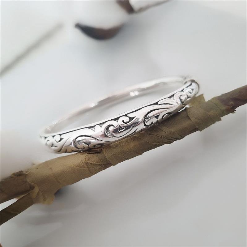 BRACELETE PRATA 925 OVAL ARABESCOS COM ABERTURA LATERAL