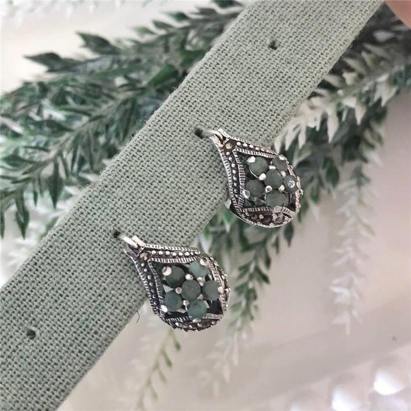 BRINCO LADY DAY RUBI SAFIRA ESMERALDA FLOR