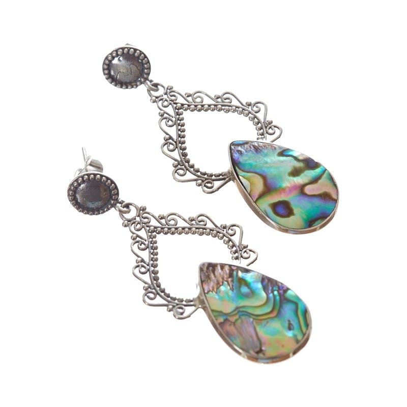 BRINCO PEDRAS NATURAIS GRANDE PENDURADO