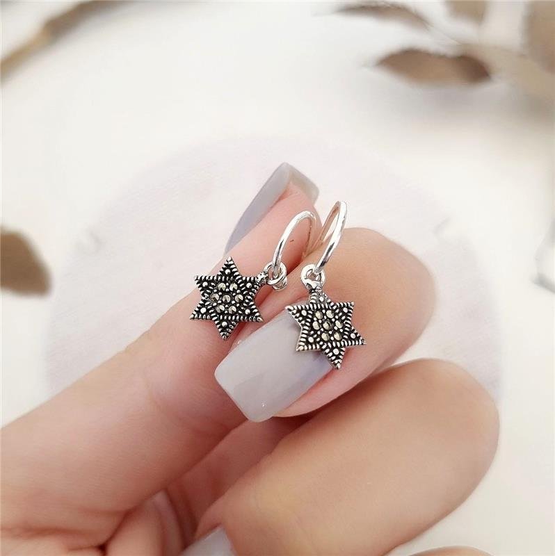BRINCO PRATA 925 ARGOLA COM ESTRELA SEIS PONTAS CRAVEJADA