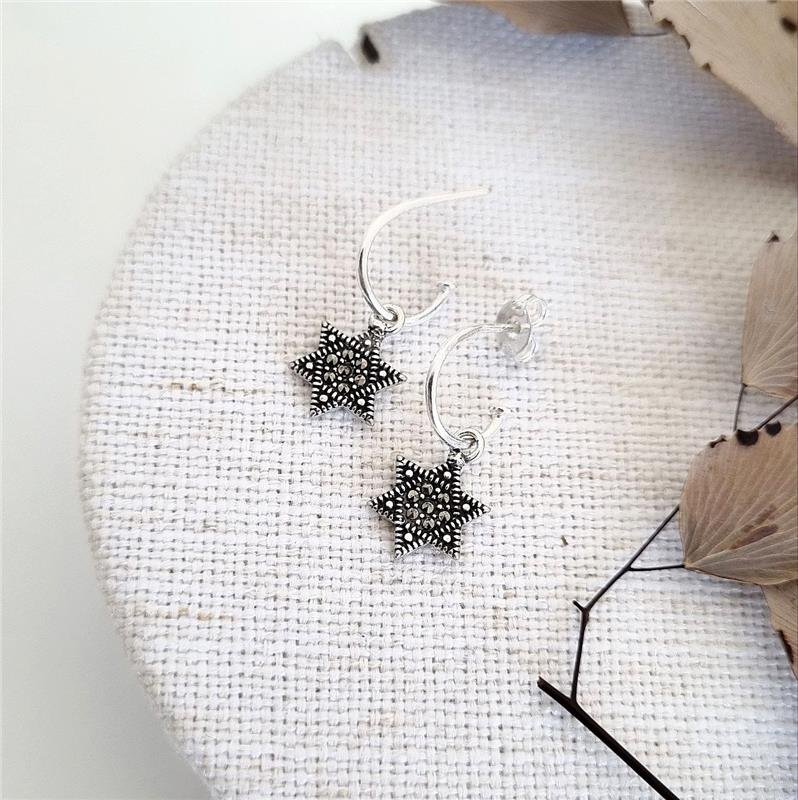 BRINCO PRATA 925 ARGOLA COM ESTRELA SEIS PONTAS CRAVEJADA