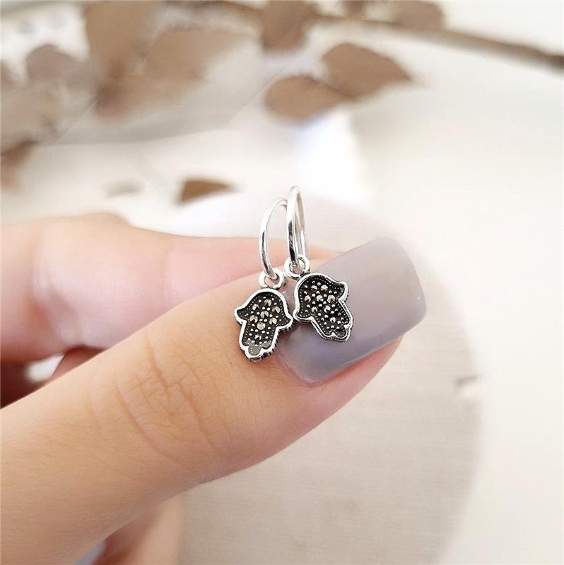 BRINCO PRATA 925 ARGOLA COM MÃO DE FÁTIMA CRAVEJADA