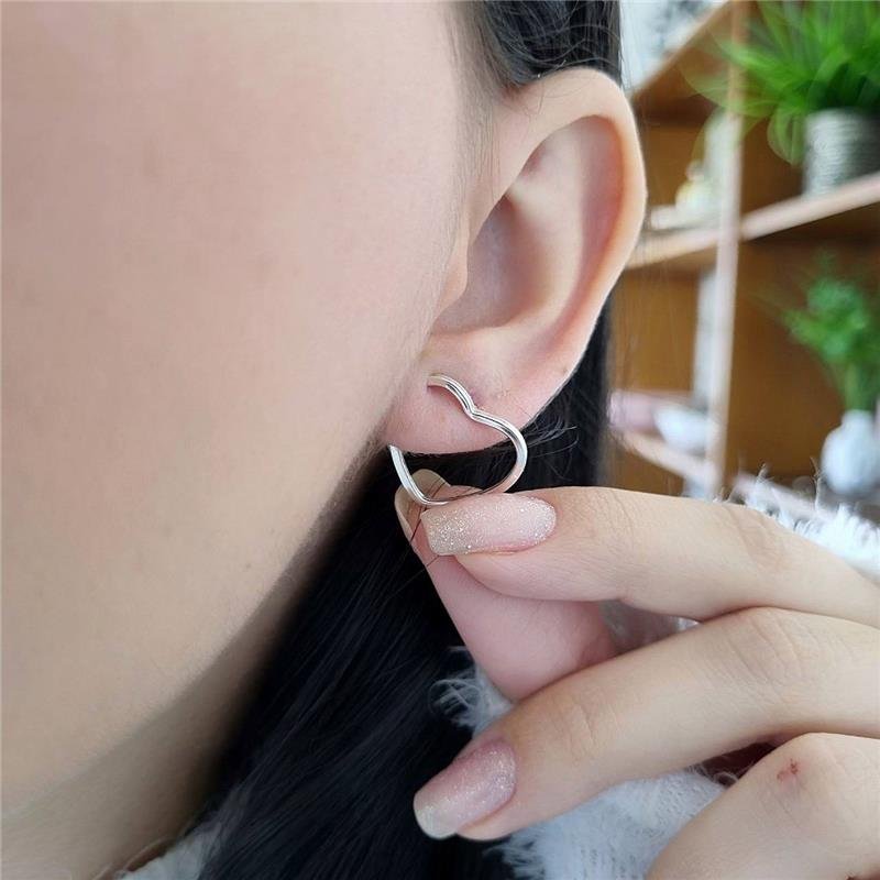 BRINCO PRATA 925 ARGOLA CORAÇÃO 1,8 CM