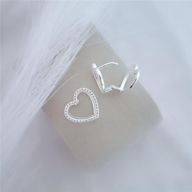 BRINCO PRATA 925 ARGOLA CORAÇÃO DUPLO CRAVEJADO