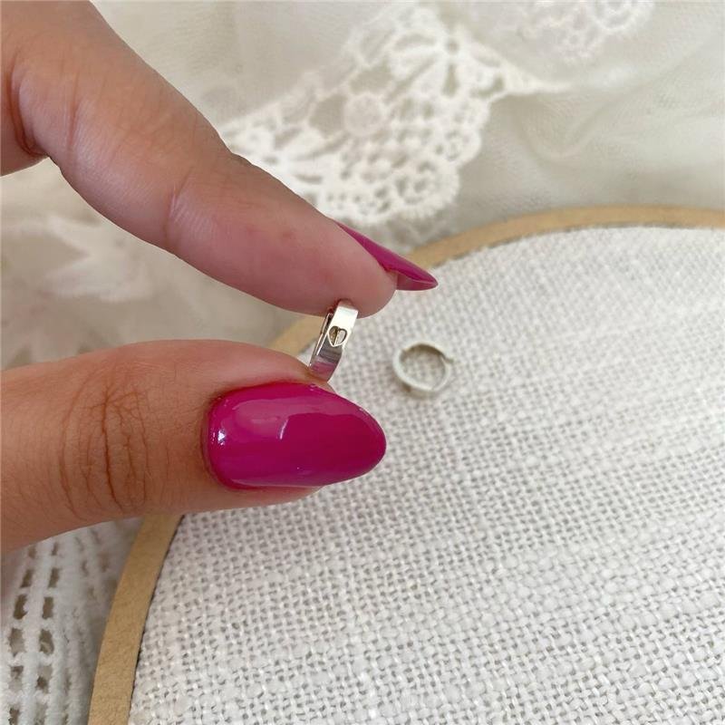 BRINCO PRATA 925 ARGOLA CORAÇÃO MÉDIO