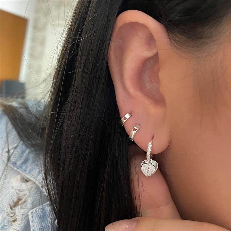 BRINCO PRATA 925 ARGOLA DUPLO CORAÇÃO PENDURADO COM PEDRA