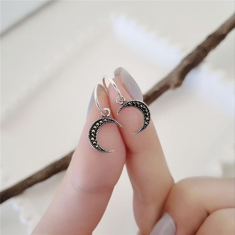 BRINCO PRATA 925 ARGOLA MEIA LUA CRAVEJADA