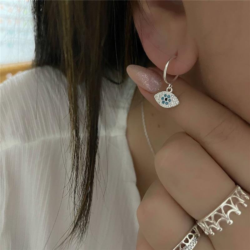 BRINCO PRATA 925 ARGOLA OLHO GREGO CRAVEJADO COM ZIRCÔNIA