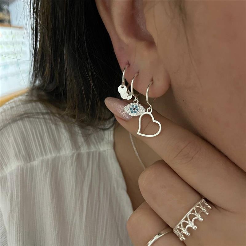 BRINCO PRATA 925 ARGOLA OLHO GREGO CRAVEJADO COM ZIRCÔNIA