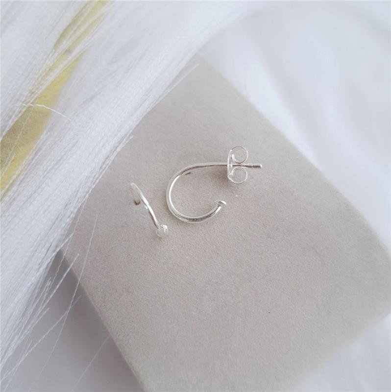 BRINCO PRATA 925 ARGOLA PEQUENA LISA ABERTA 