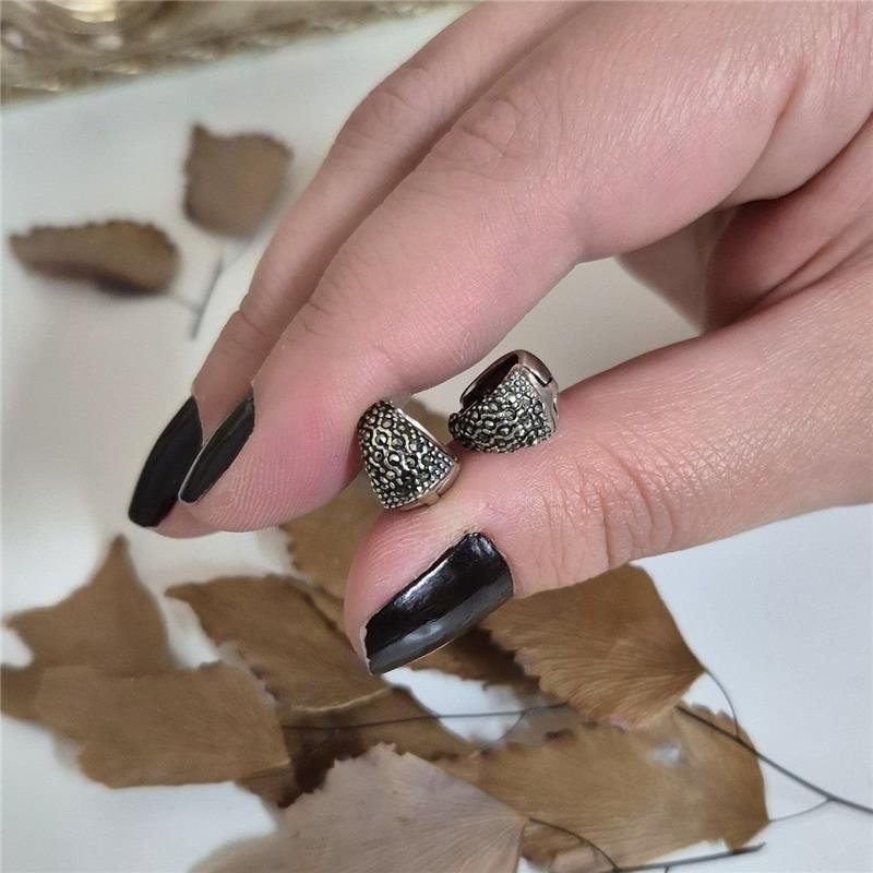 BRINCO PRATA 925 ARGOLA TRIANGULAR MÉDIA