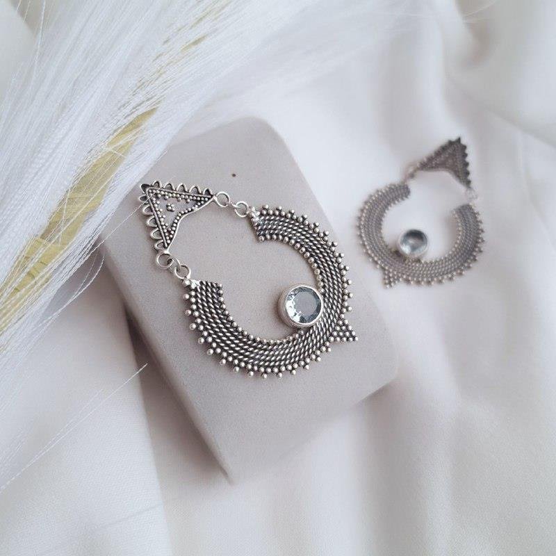 BRINCO PRATA 925 BALI ARREDONDADO CRISTAL AZUL LINHAS CORDA ROCOCO BASE TRIÂNGULO