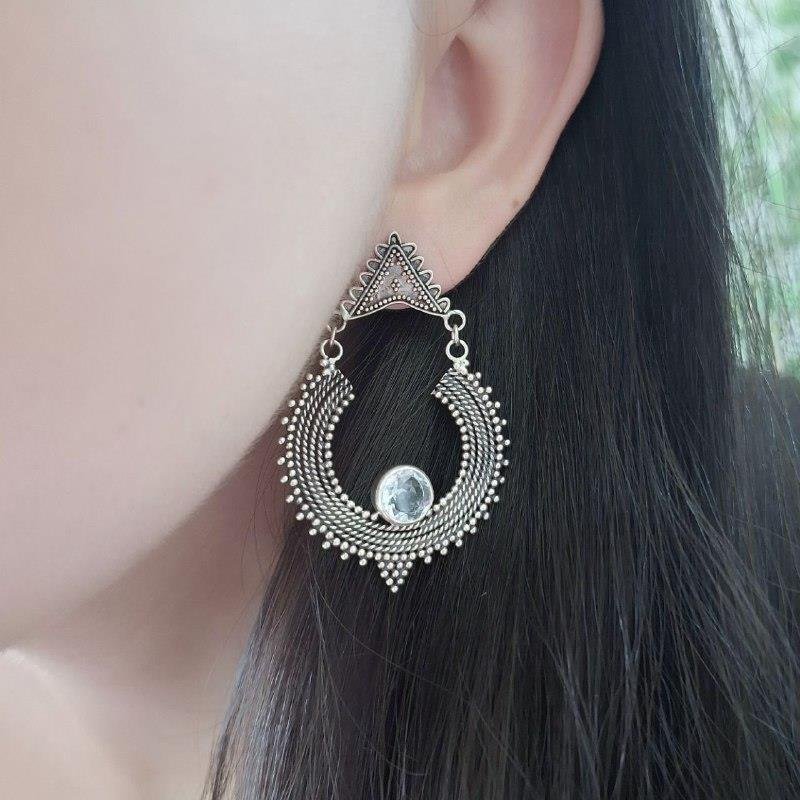 BRINCO PRATA 925 BALI ARREDONDADO CRISTAL AZUL LINHAS CORDA ROCOCO BASE TRIÂNGULO