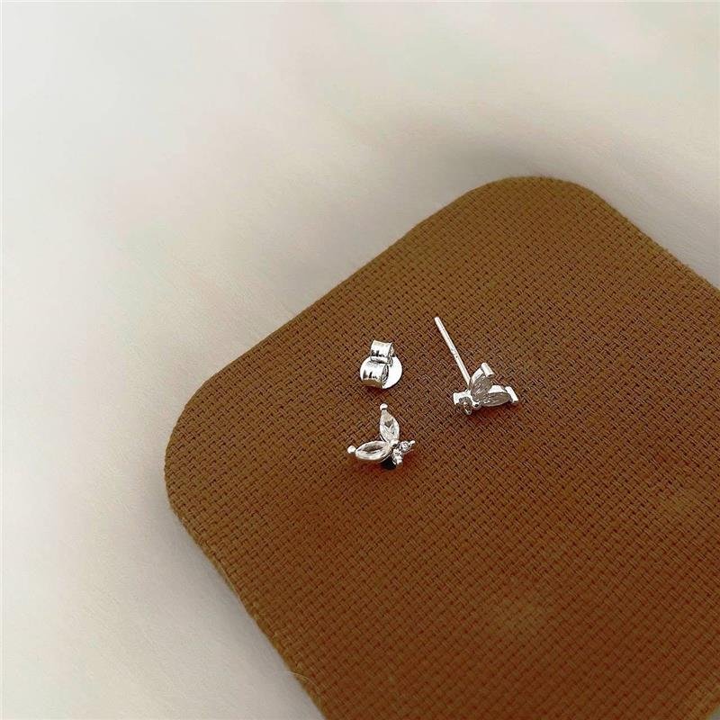 BRINCO PRATA 925 BORBOLETA CRAVEJADA