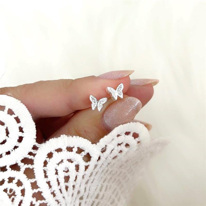 BRINCO PRATA 925 BORBOLETA MICROCRAVAÇÃO