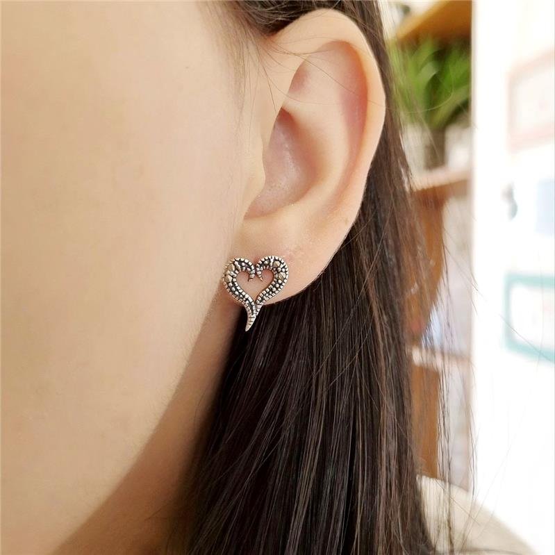 BRINCO PRATA 925 CORAÇÃO DUAS METADES CRAVEJADO