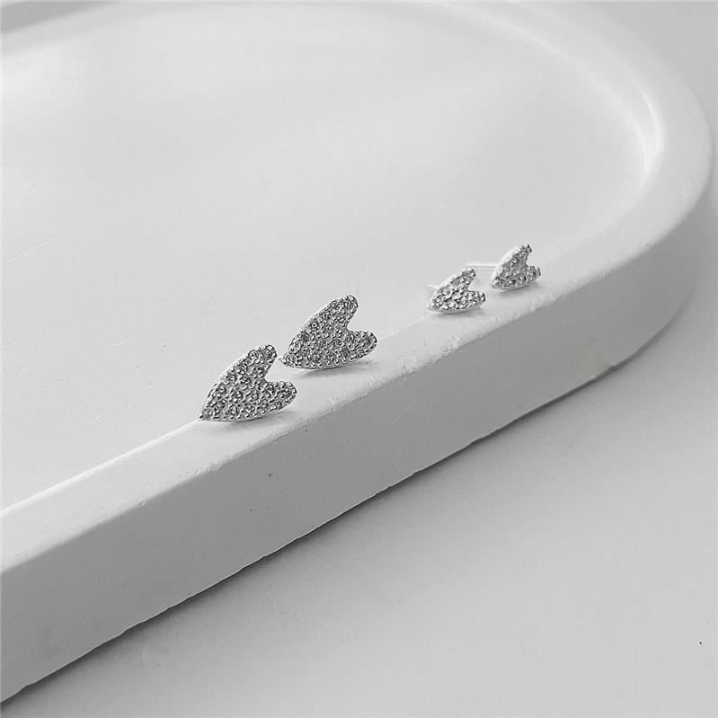 BRINCO PRATA 925 CORAÇÃO MÉDIO MICROZIRCÔNIAS CRAVEJADAS