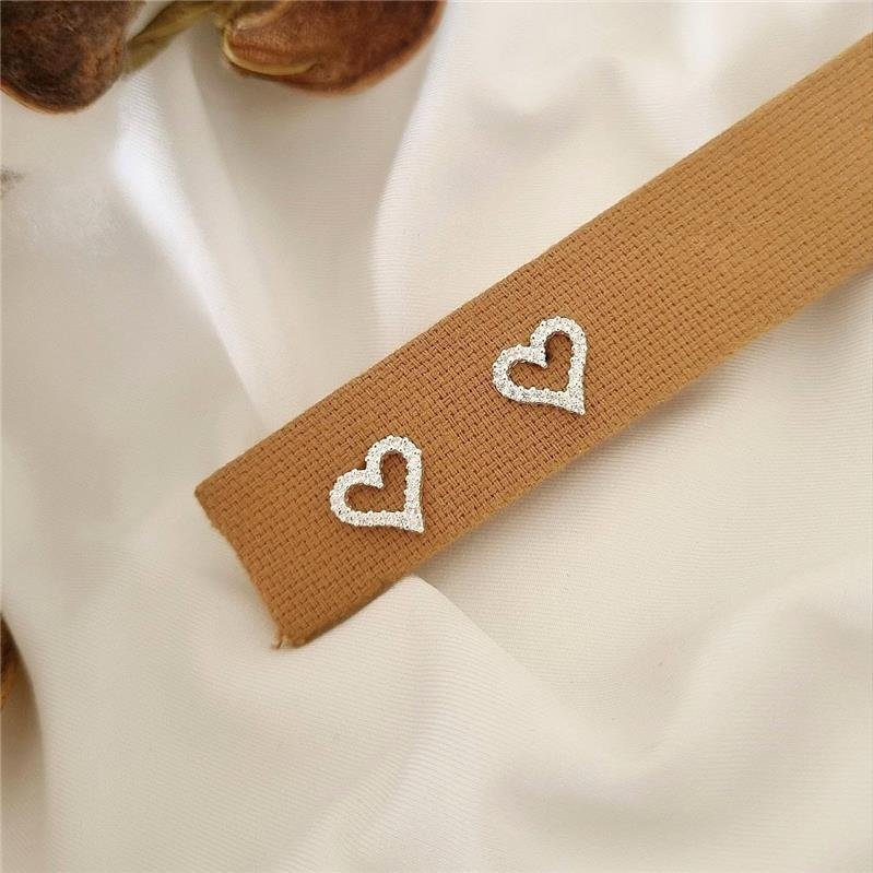 BRINCO PRATA 925 CORAÇÃO PEDRA COLORIDAS