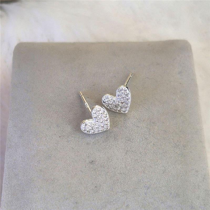 BRINCO PRATA 925 CORAÇÃO PEQUENO CRAVEJADO