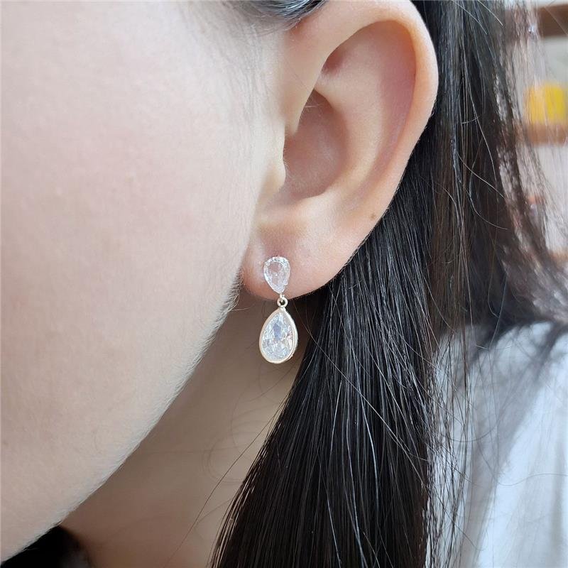 BRINCO PRATA 925 DUAS GOTAS ZIRCÔNIA