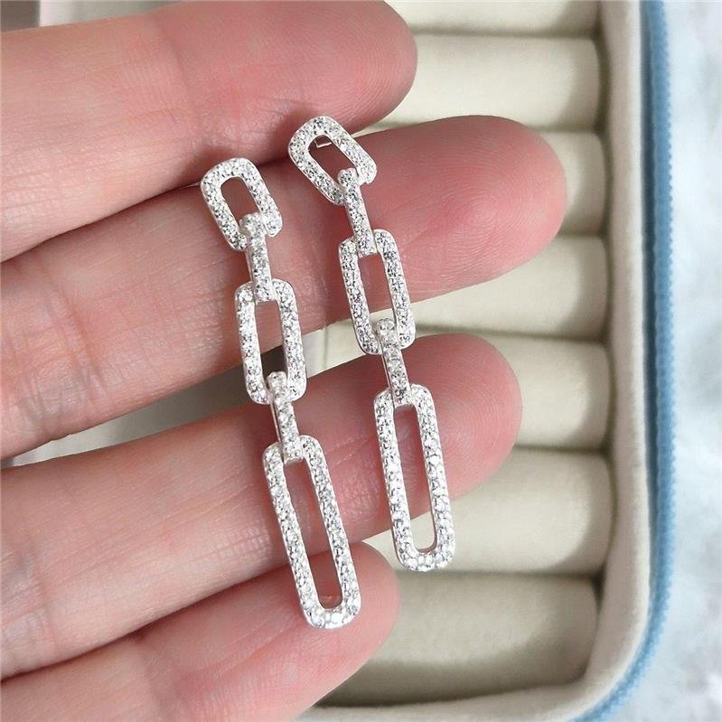 BRINCO PRATA 925 ELOS RETANGULARES ENCAIXADOS CRAVEJADO