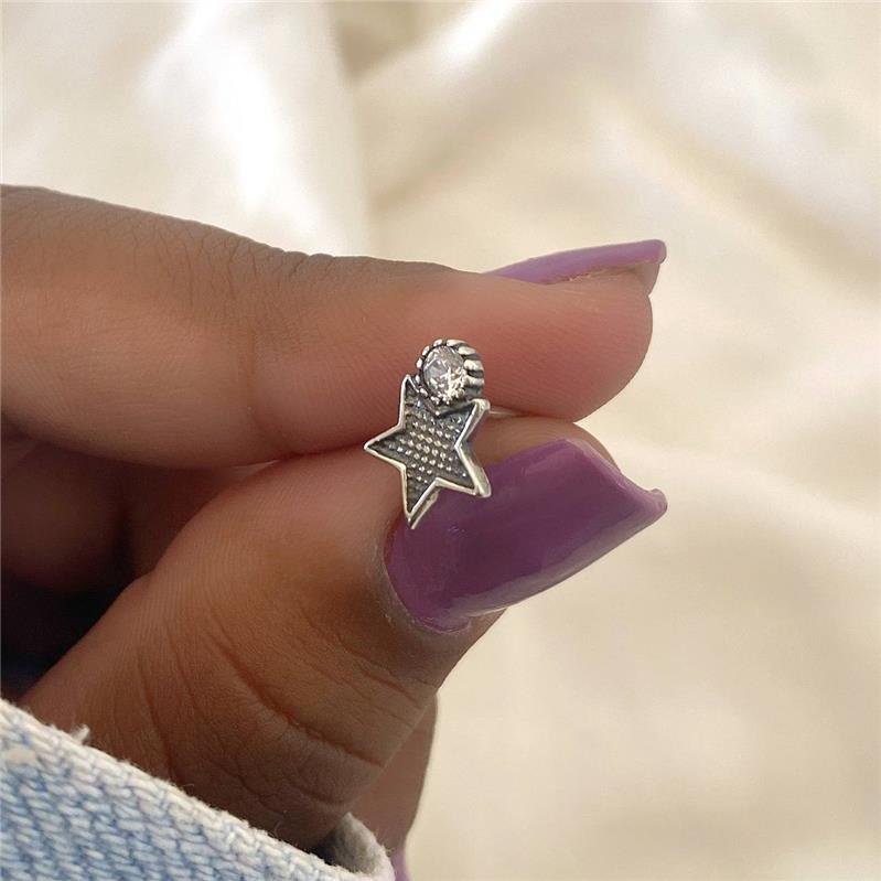 BRINCO PRATA 925 ESTRELA COM PEDRA