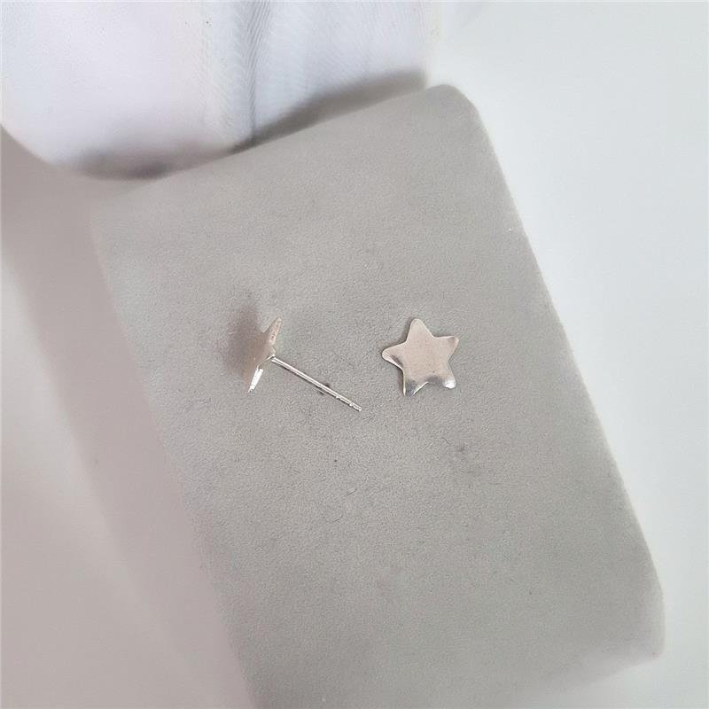BRINCO PRATA 925 ESTRELA LISA MÉDIA