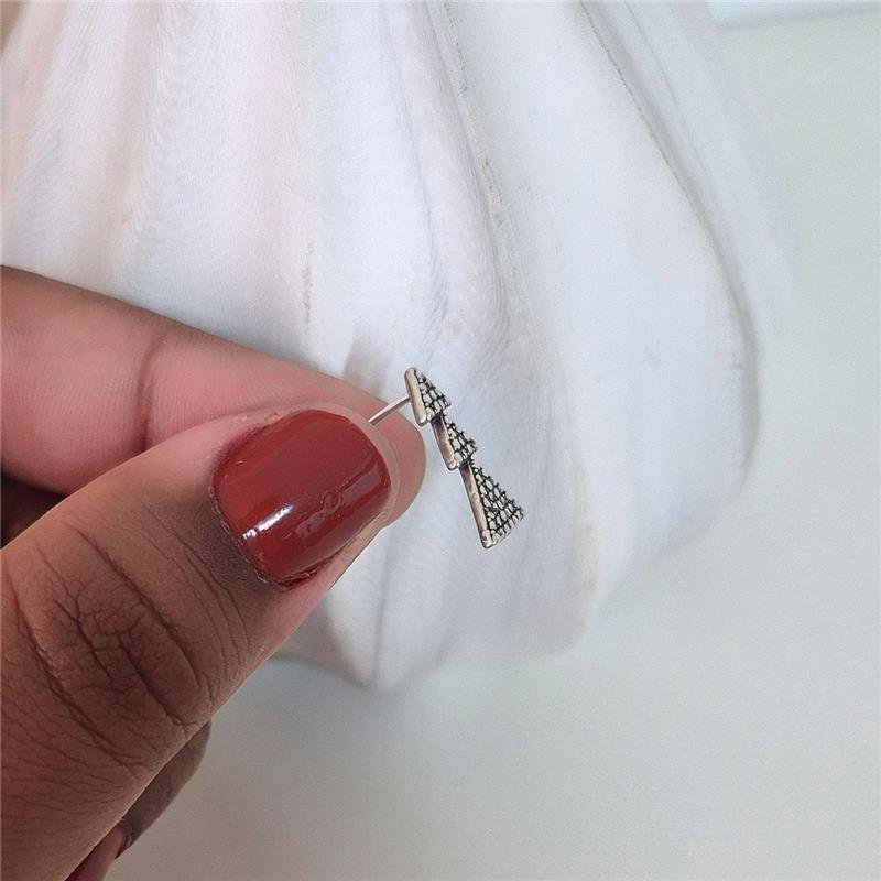 BRINCO PRATA 925 FLECHA 3 TRIÂNGULOS