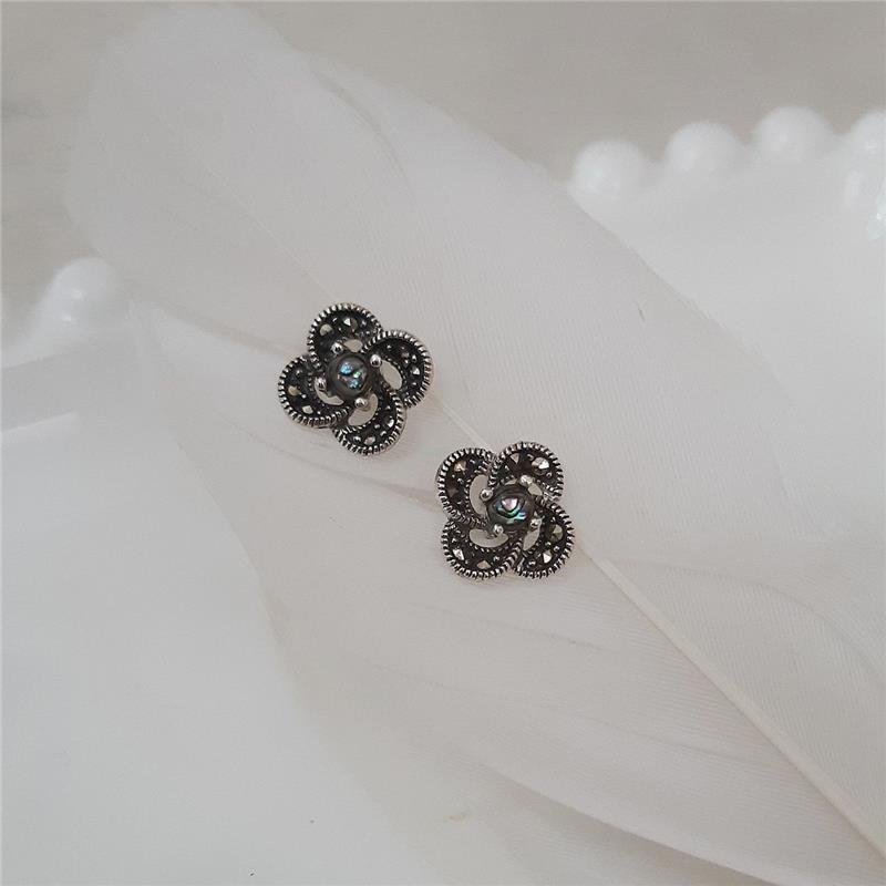 BRINCO PRATA 925 FLOR COM PEDRA NATURAL ABALONE 