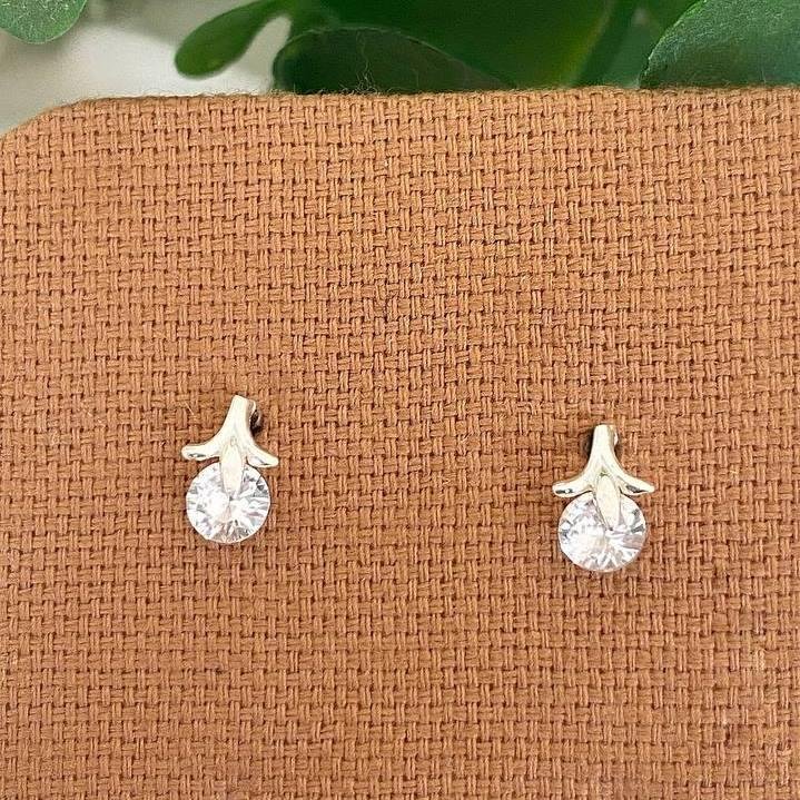 BRINCO PRATA 925 FLORZINHA COM PEDRA