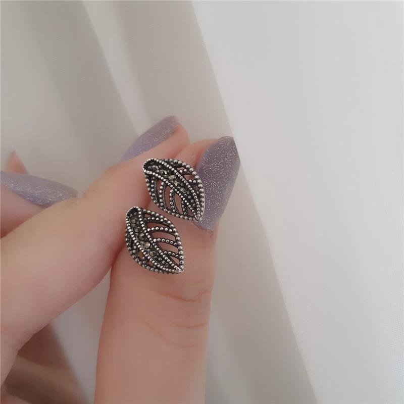 BRINCO PRATA 925 FOLHA CRAVEJADO COM MARCASSITA