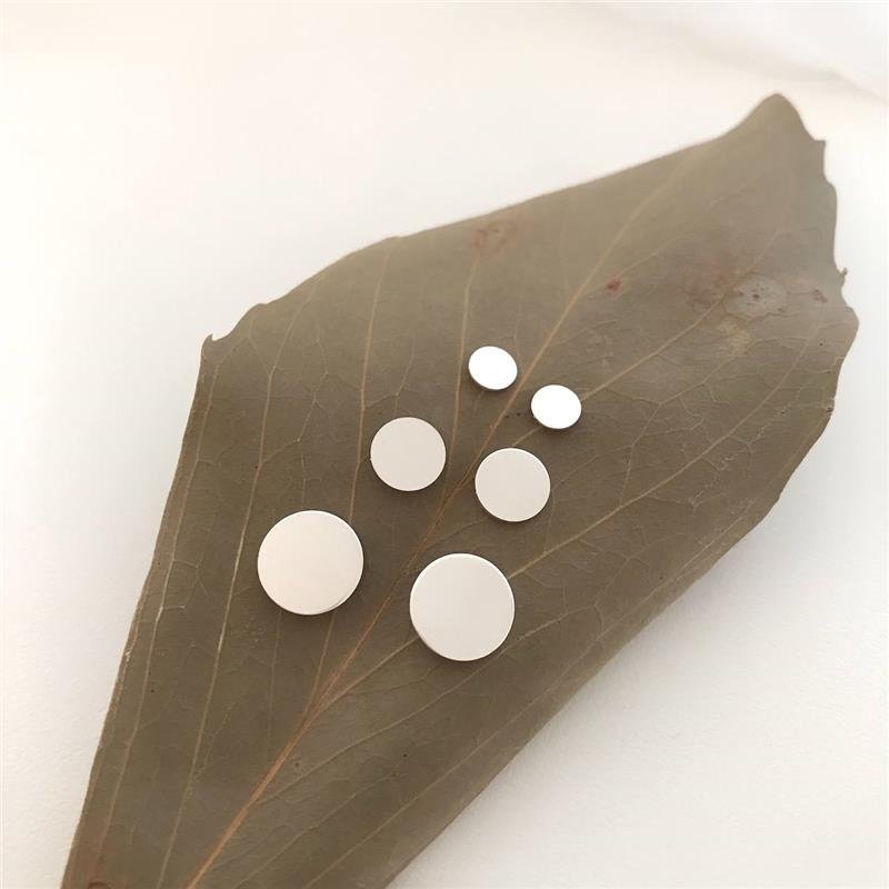 BRINCO PRATA 925 GEOMÉTRICO CÍRCULO LISO G