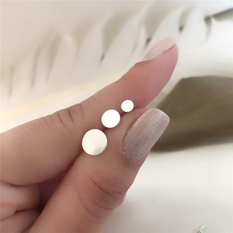 BRINCO PRATA 925 GEOMÉTRICO CÍRCULO LISO M